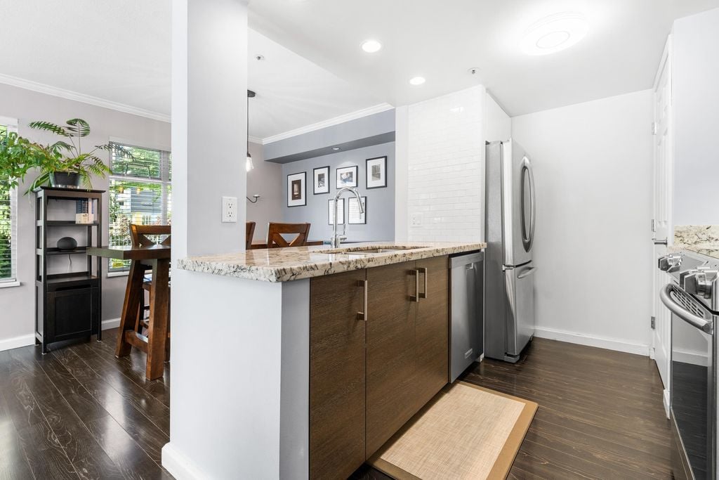2885 E Kent Ave North, #24