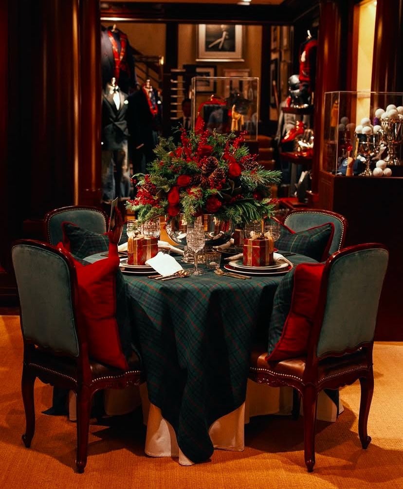 The Art of the Grand Holiday: Crafting an Elegant Table Inspired by Ralph Lauren & Timeless Tartan