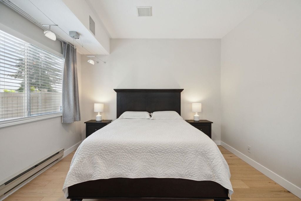181 Ravine Dr, #20