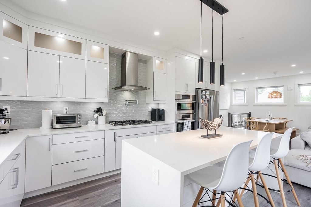 8830 Wooler Terr