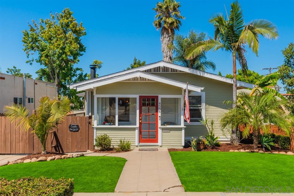 4586 Arizona St