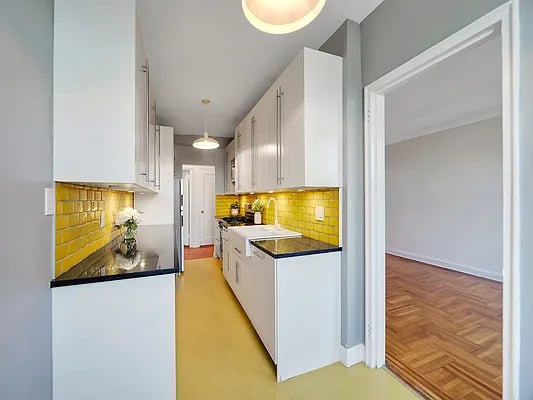 657 East 26th Street #5R