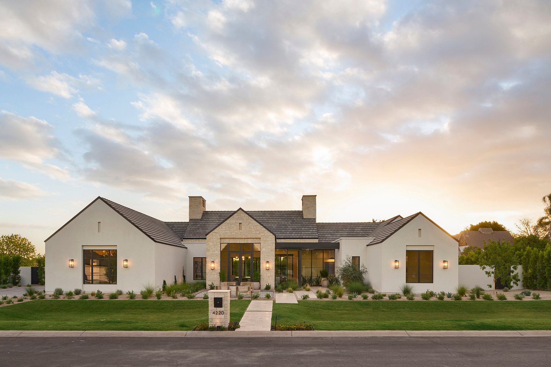 4220 N 57TH Place
