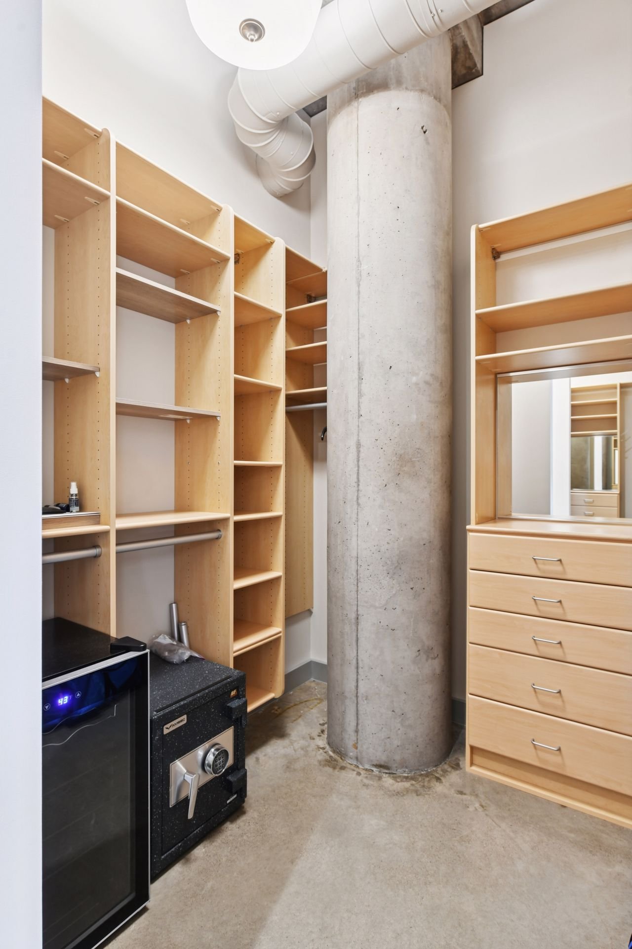 Humboldt Loft | 502 | Mill District