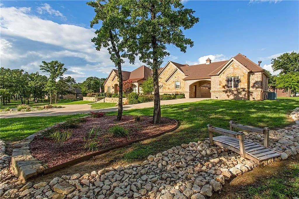 3032 County Rd 808