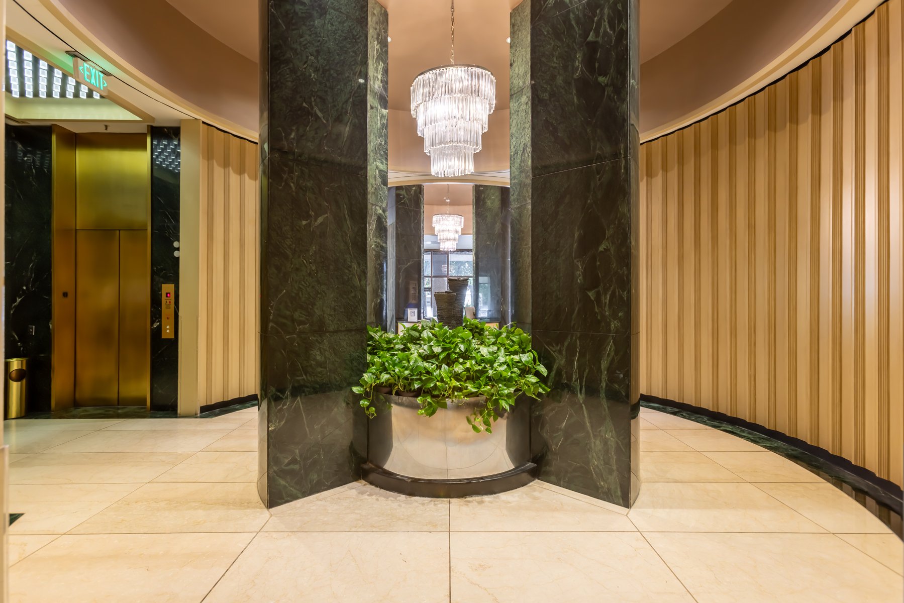 10750 Wilshire Blvd #503, Westwood