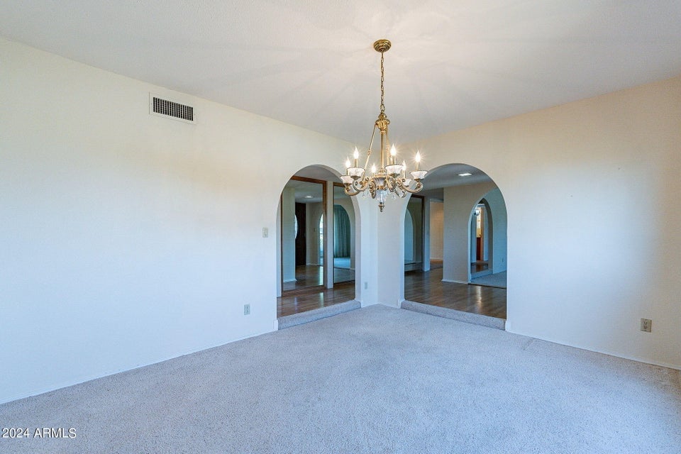 8555 E Via De Los Libros