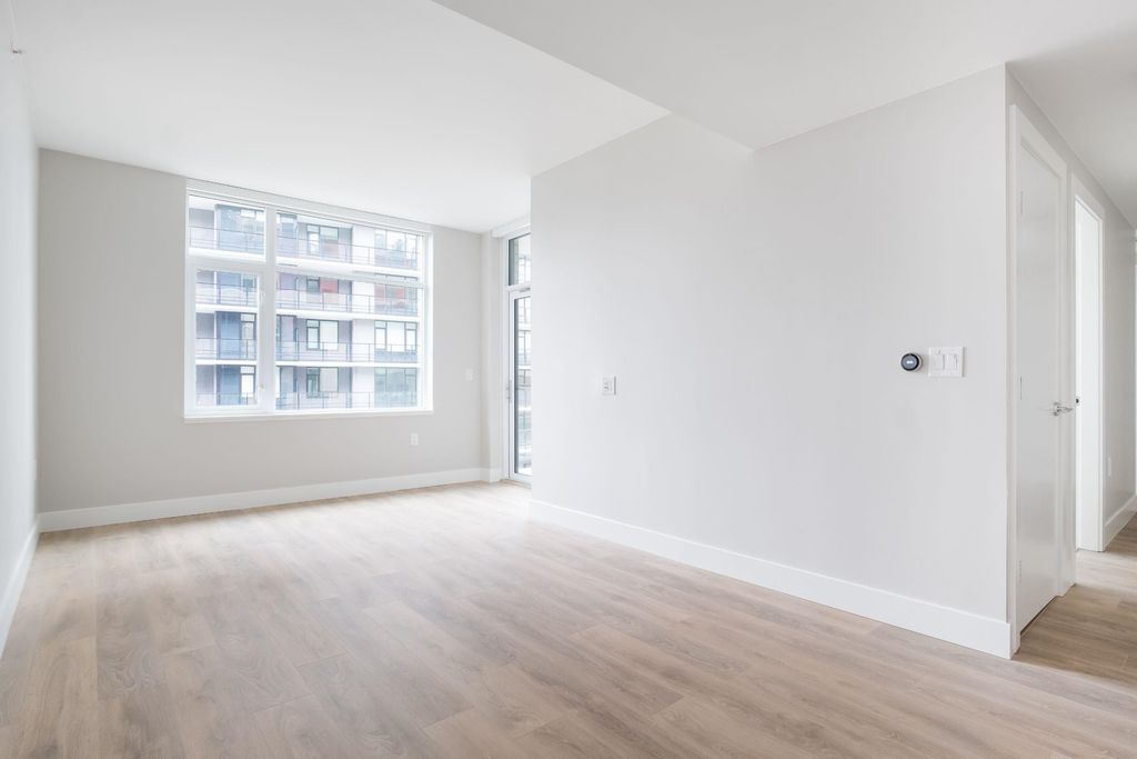 3451 Sawmill Cres, #617