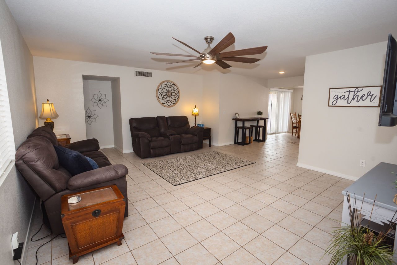 3376 Hornet Bay N