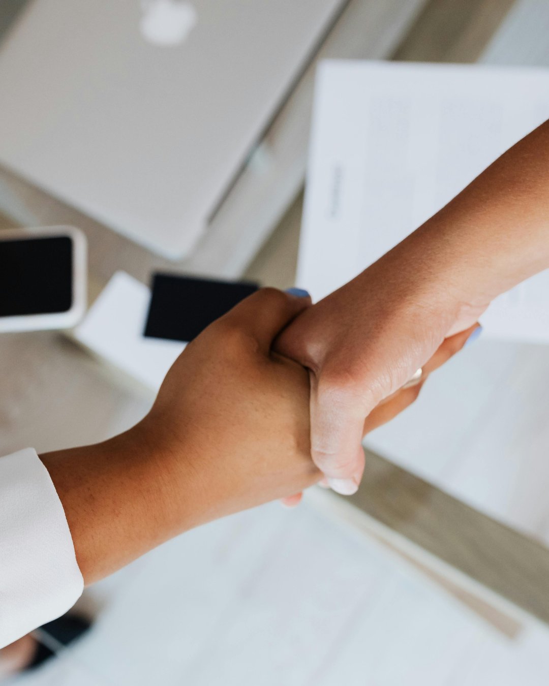 Local vs. National Real Estate Agencies: Why the Individual Agent Matters Most