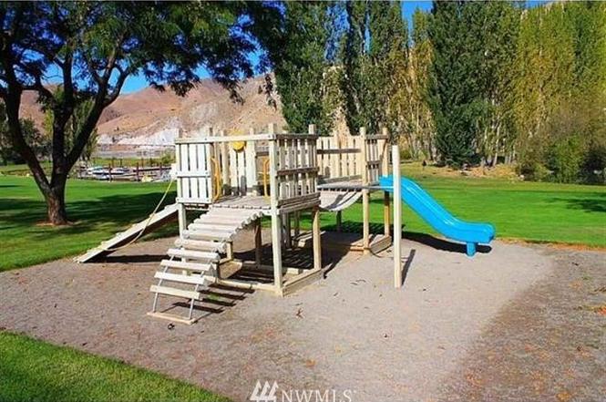 125 Malloy Pl
