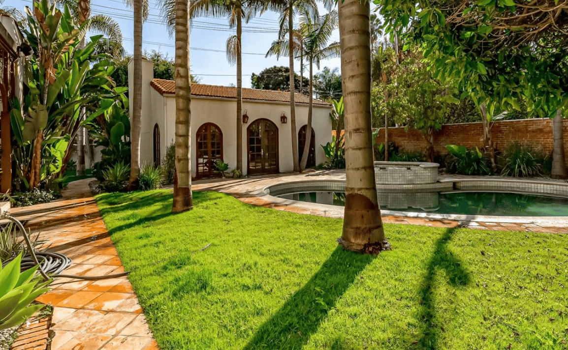 509 N Beverly Dr