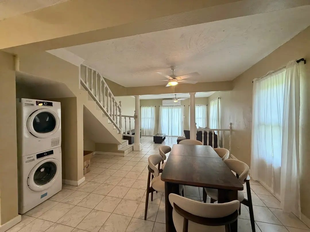 1100 Zion Hill 2 Bedroom Apartment 