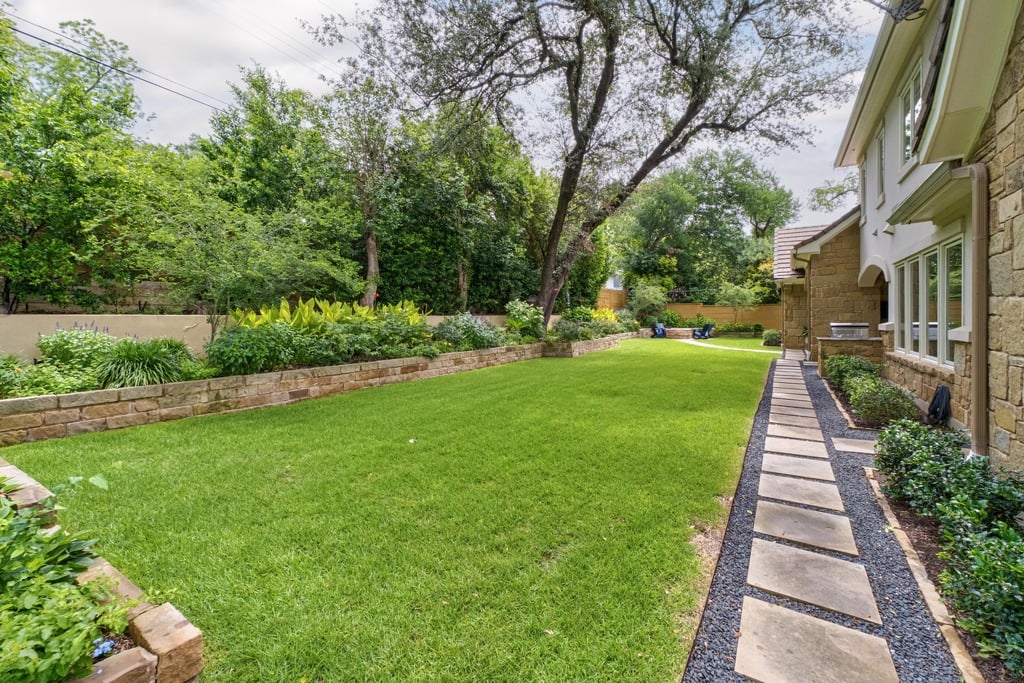 3410 Foothill Pkwy