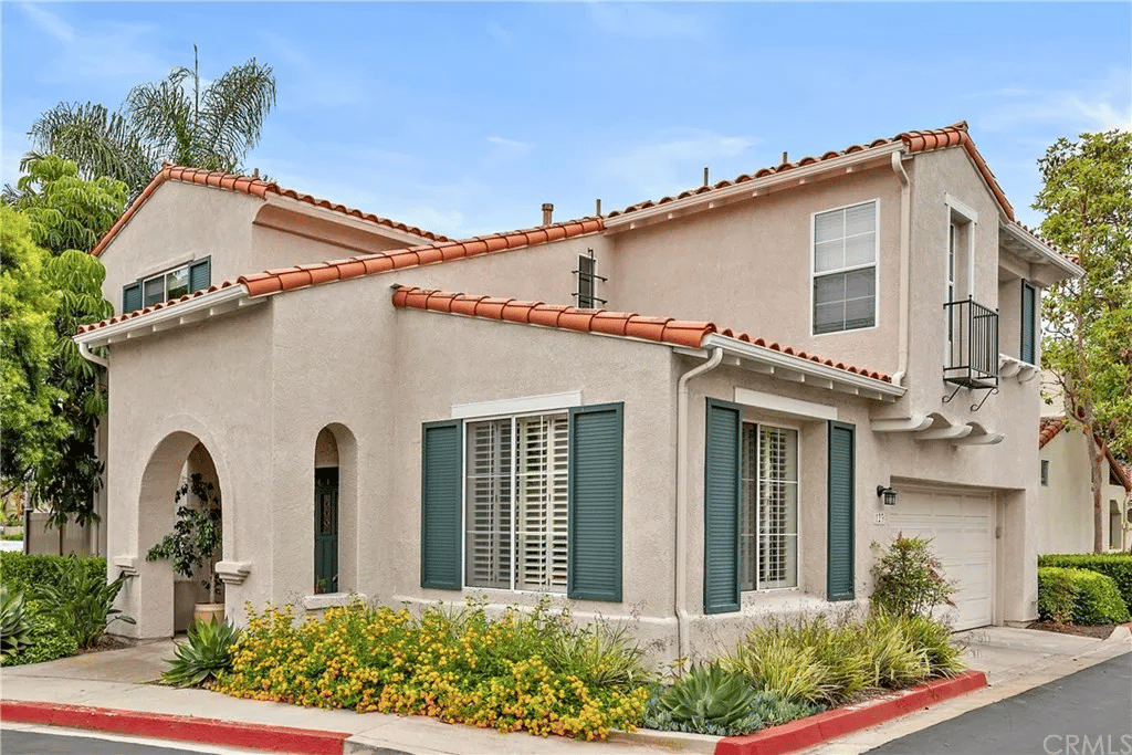 123 Colony Way