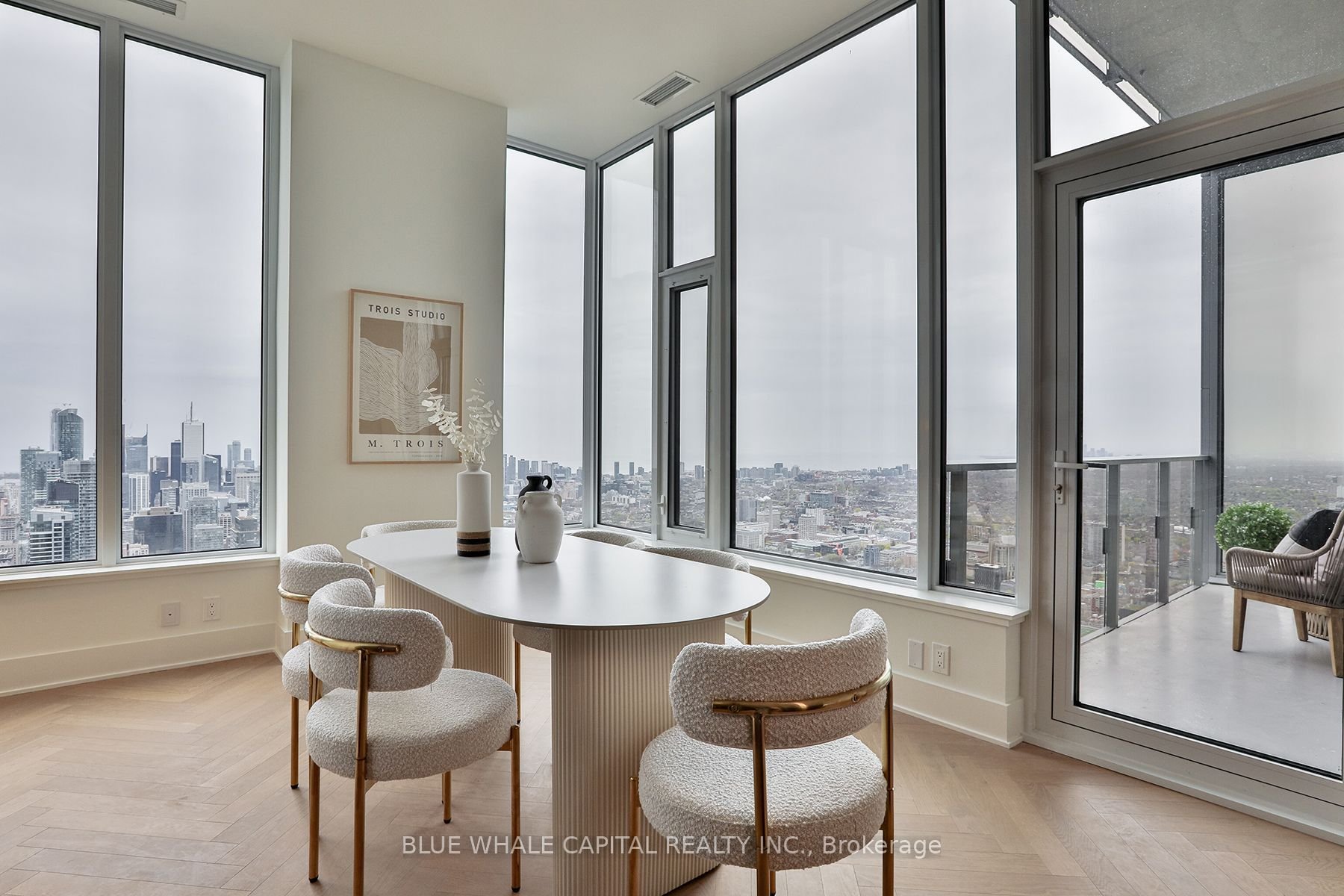 11 YORKVILLE PENTHOUSE 