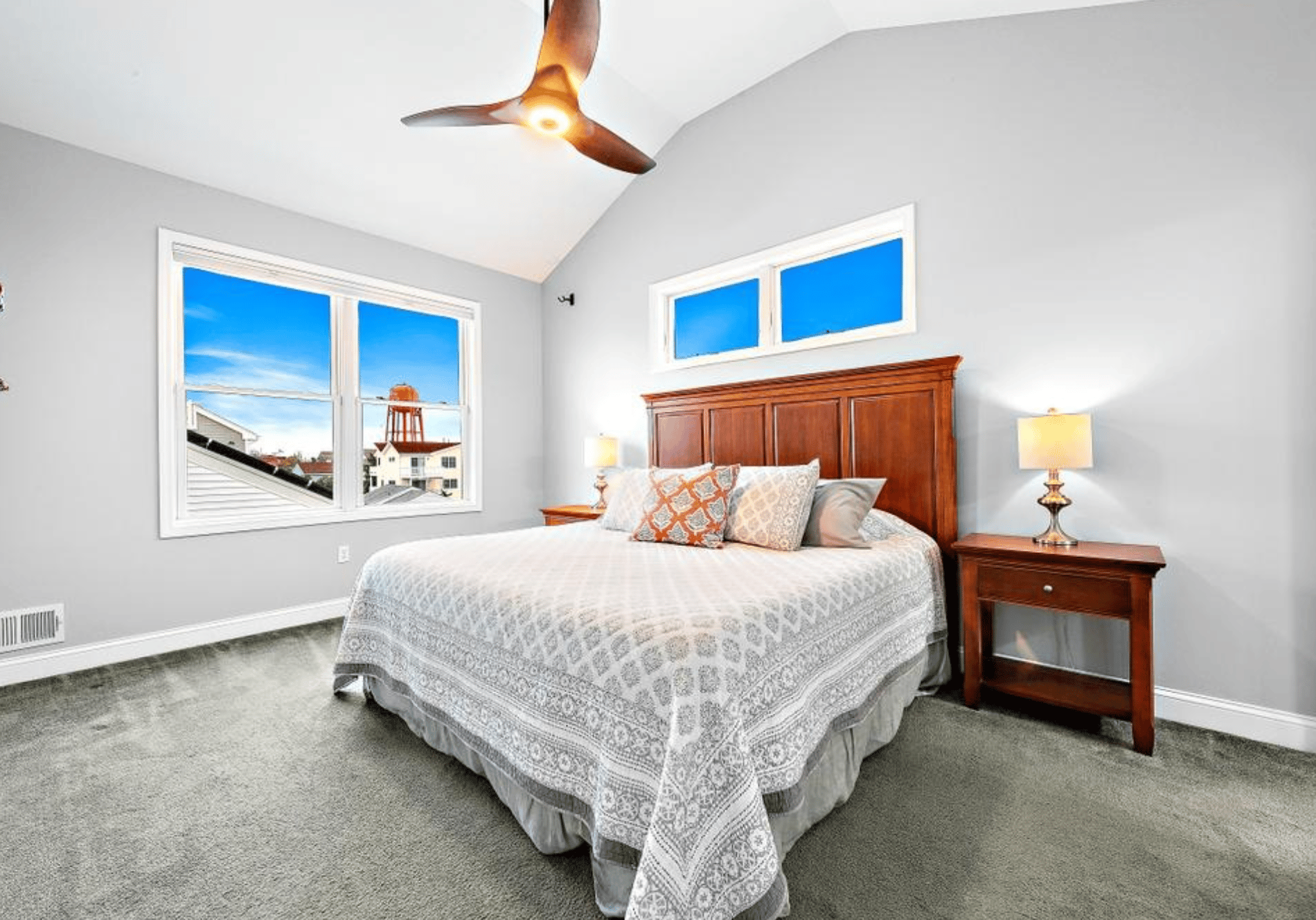 444 Centre Street, Beach Haven