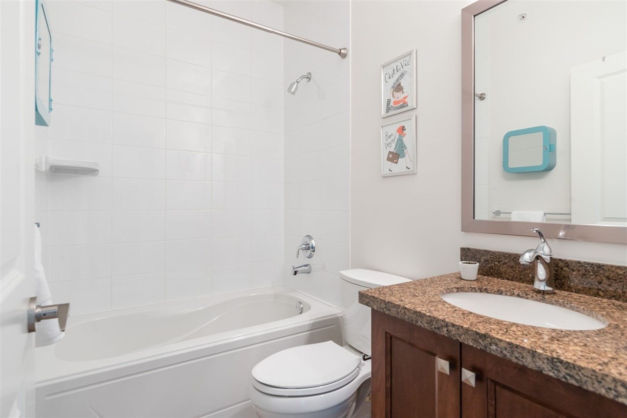 897 Premier St, #17