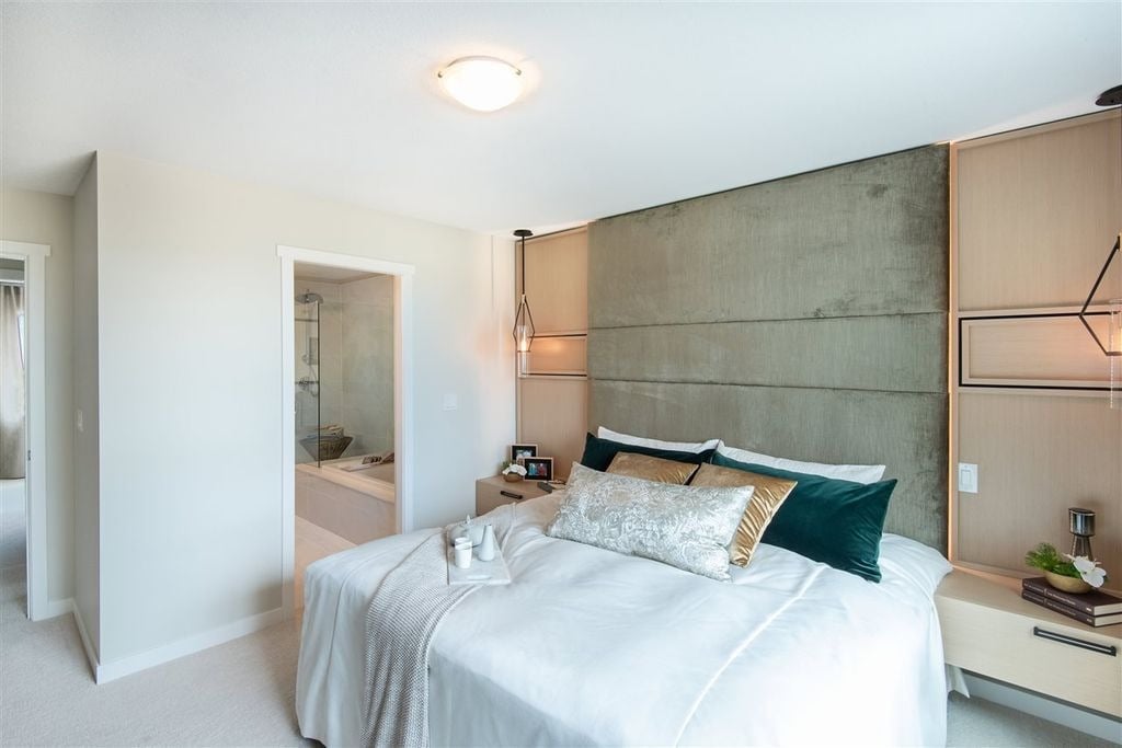 3500 Burke Village Promenade, #102