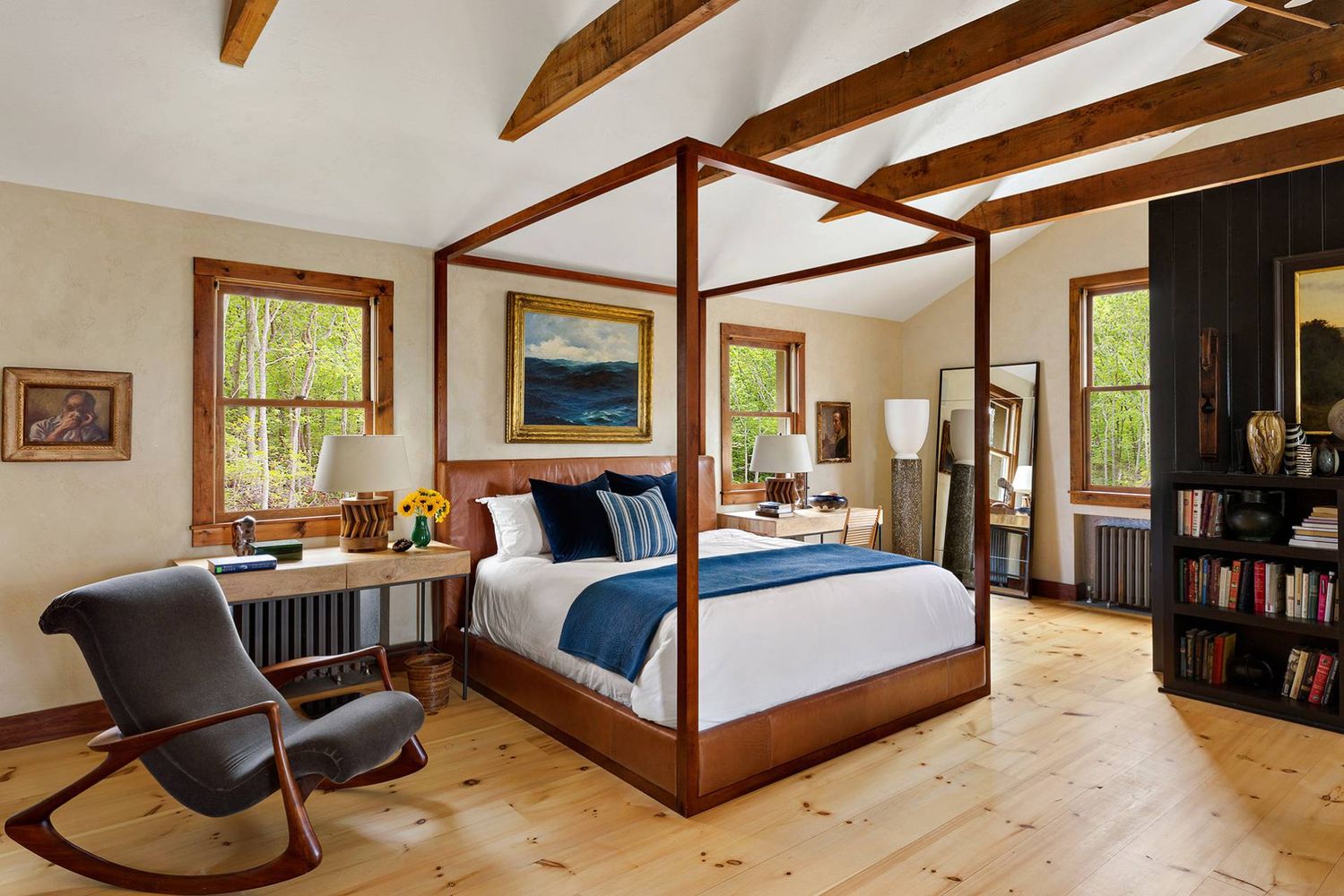 A Modern Craftsman Masterpiece in Sag Harbor's Exclusive North Haven Point
