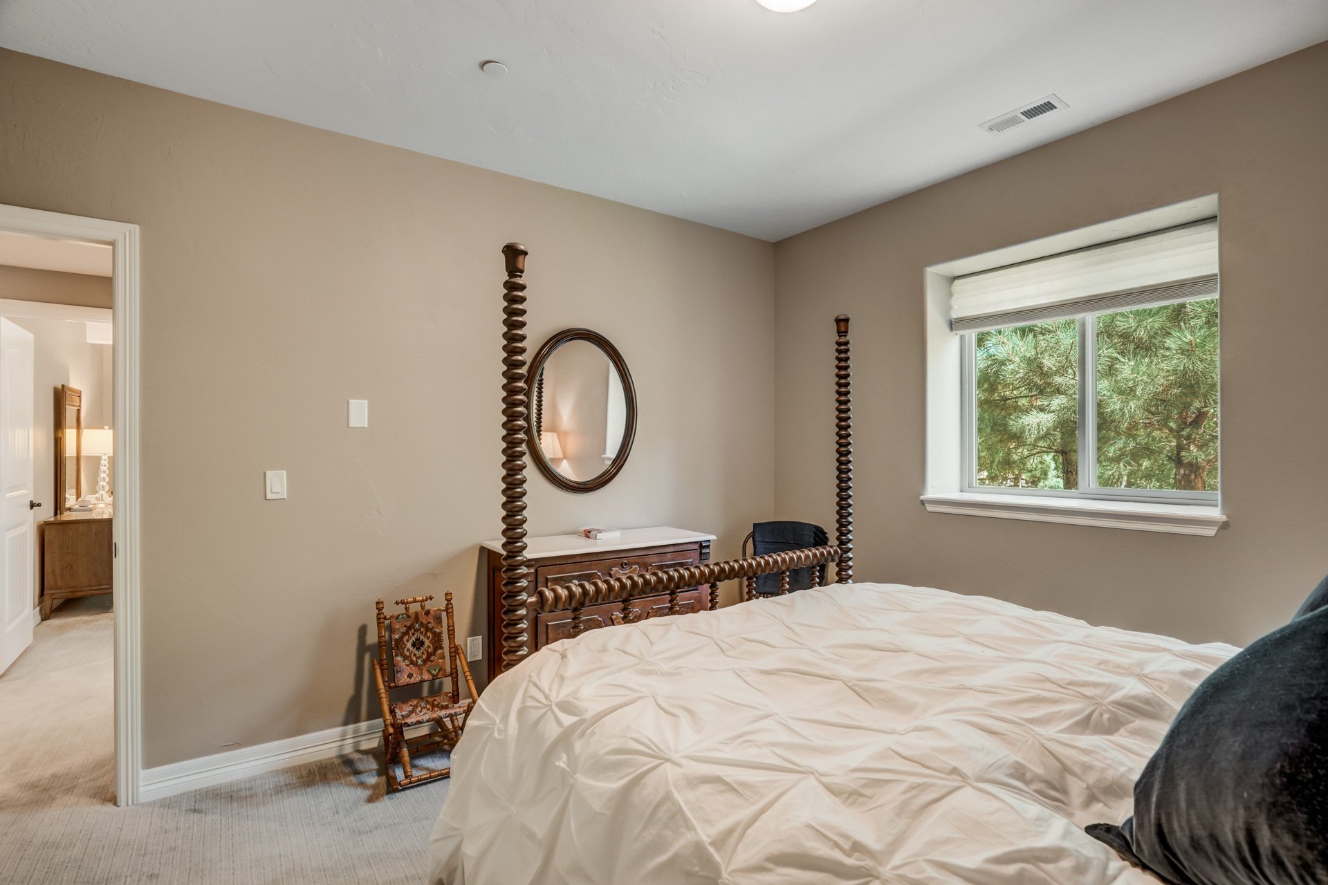 429 Stone Cottage Grove