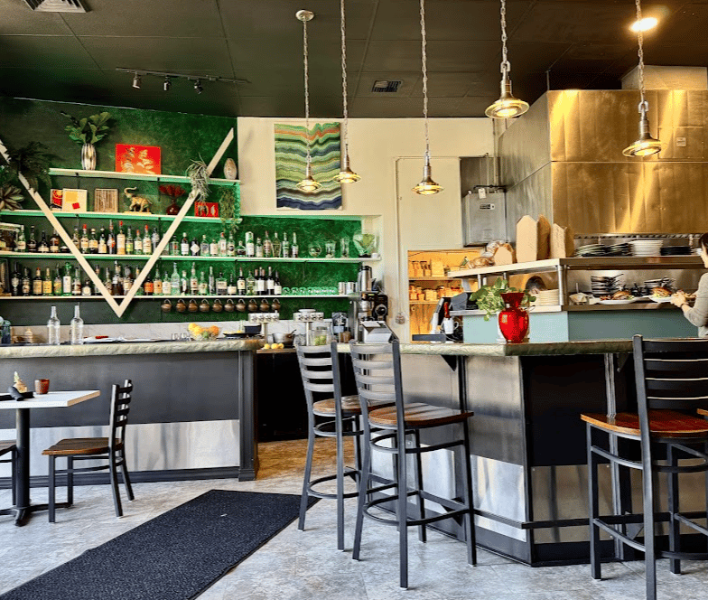 RÜT Bar & Kitchen