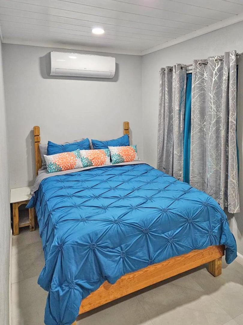 897 Sabbath Hill 1 Bedroom Apartment