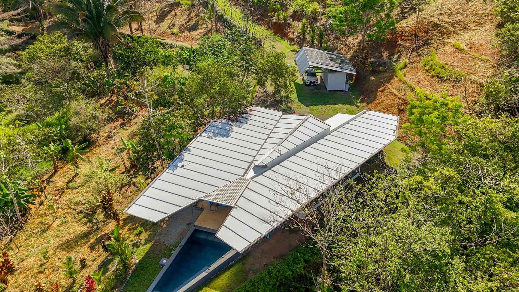 32-Acre Self-Sustainable Off-Grid Farm Near Ojochal with House, Solar Power & River