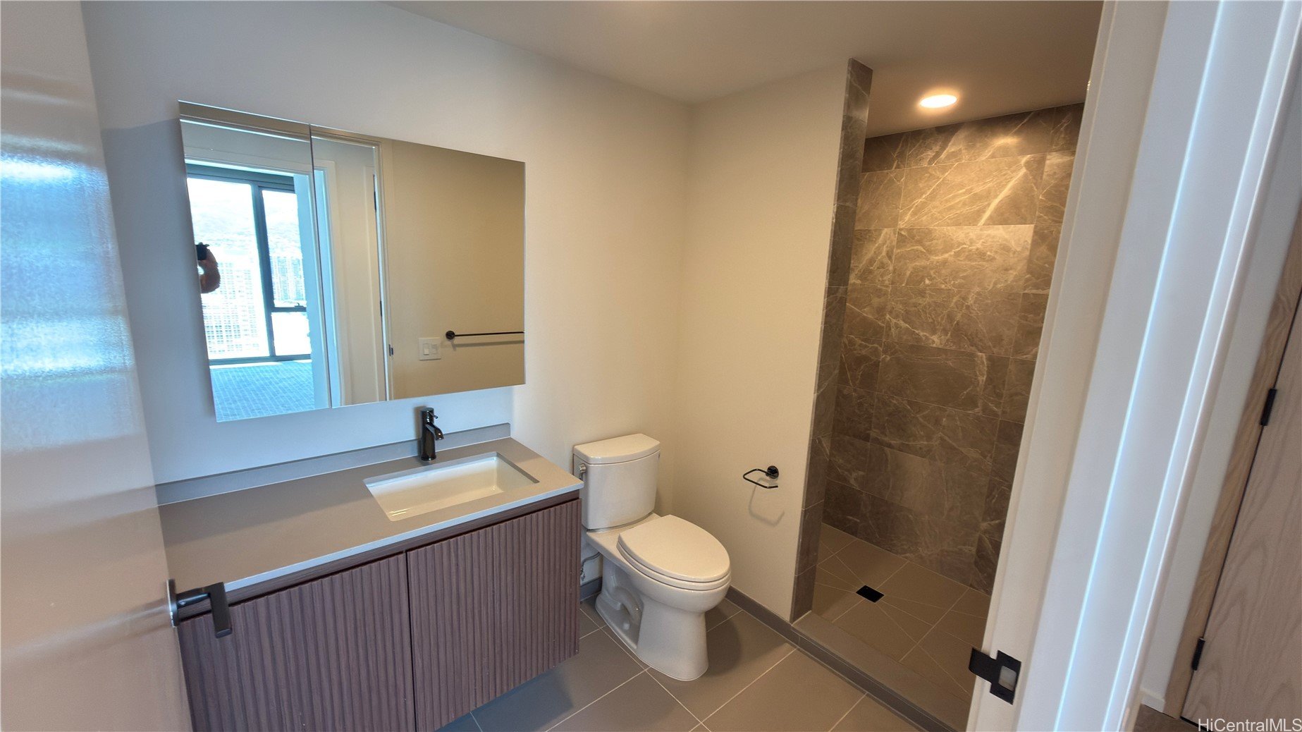 333 Ward Avenue #3510