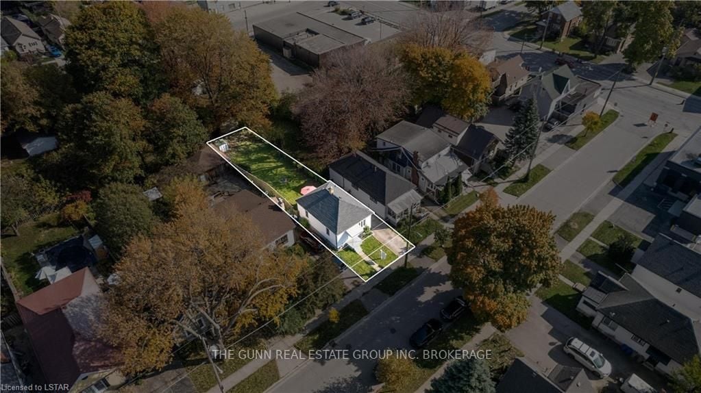 16 Linwood St