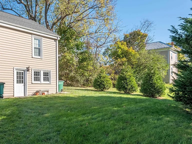 545 Montgomery Steet