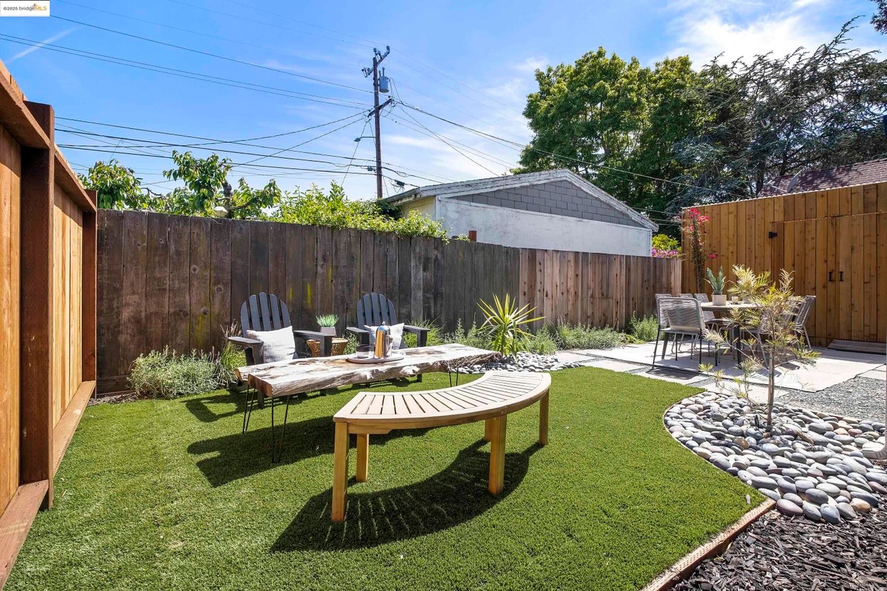 2514-2516 Mathews St