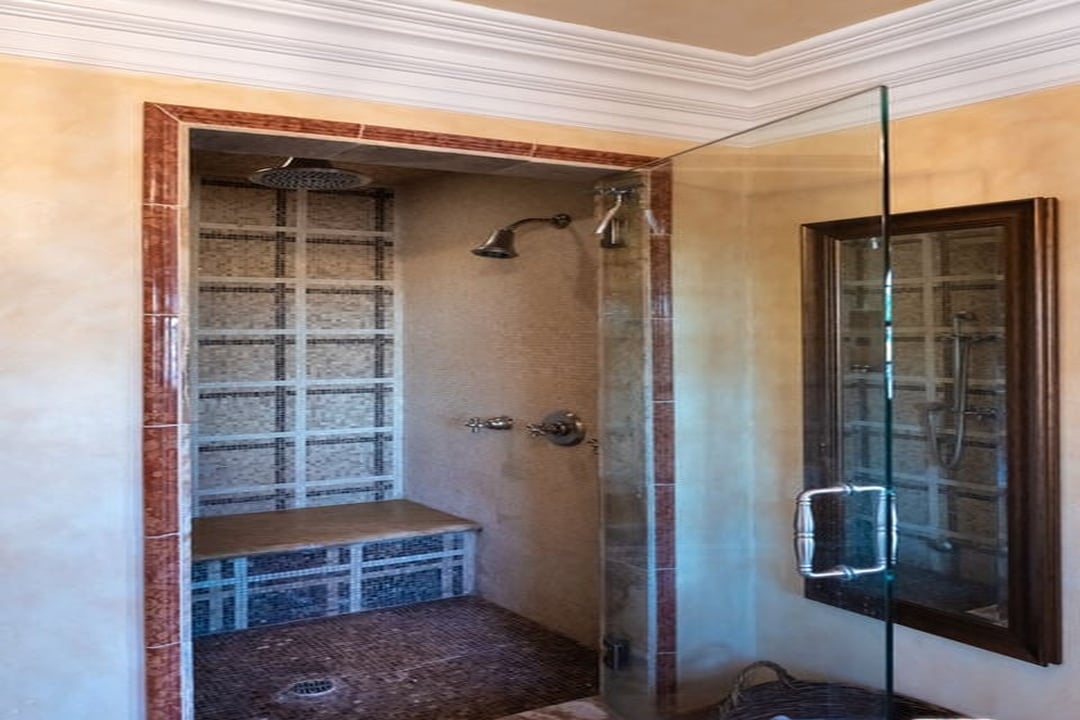 San Vicente Blvd, 90402