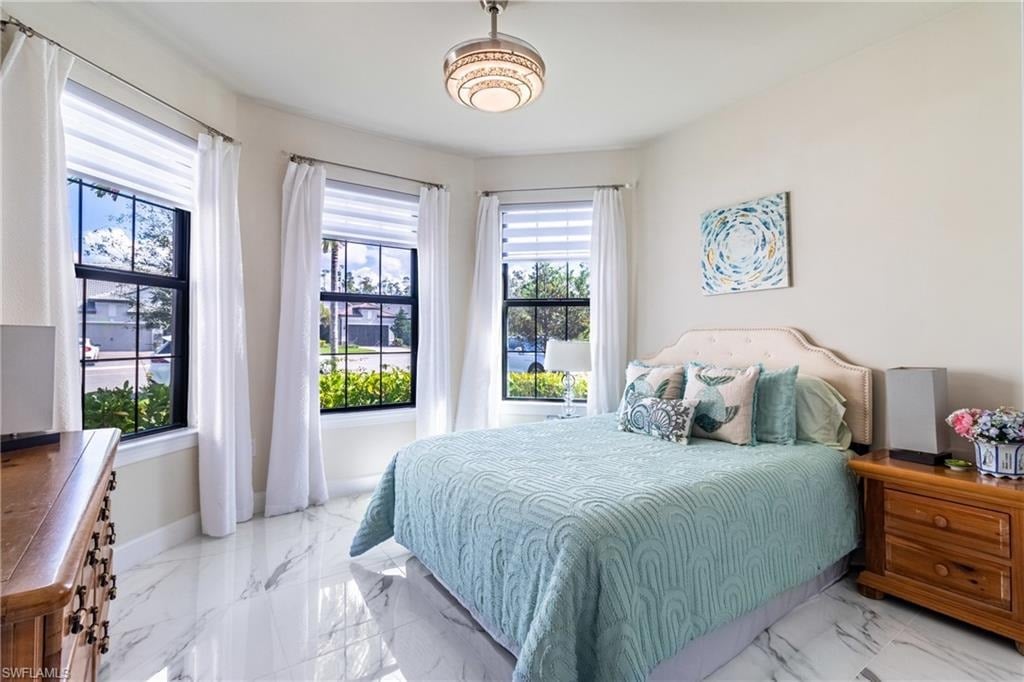 19724 Aqua View Ln