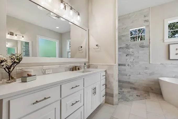 4711 Laguna