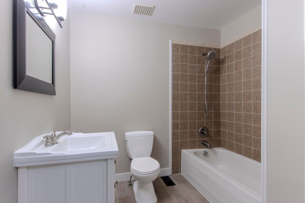 1500 Judd Rd, #10