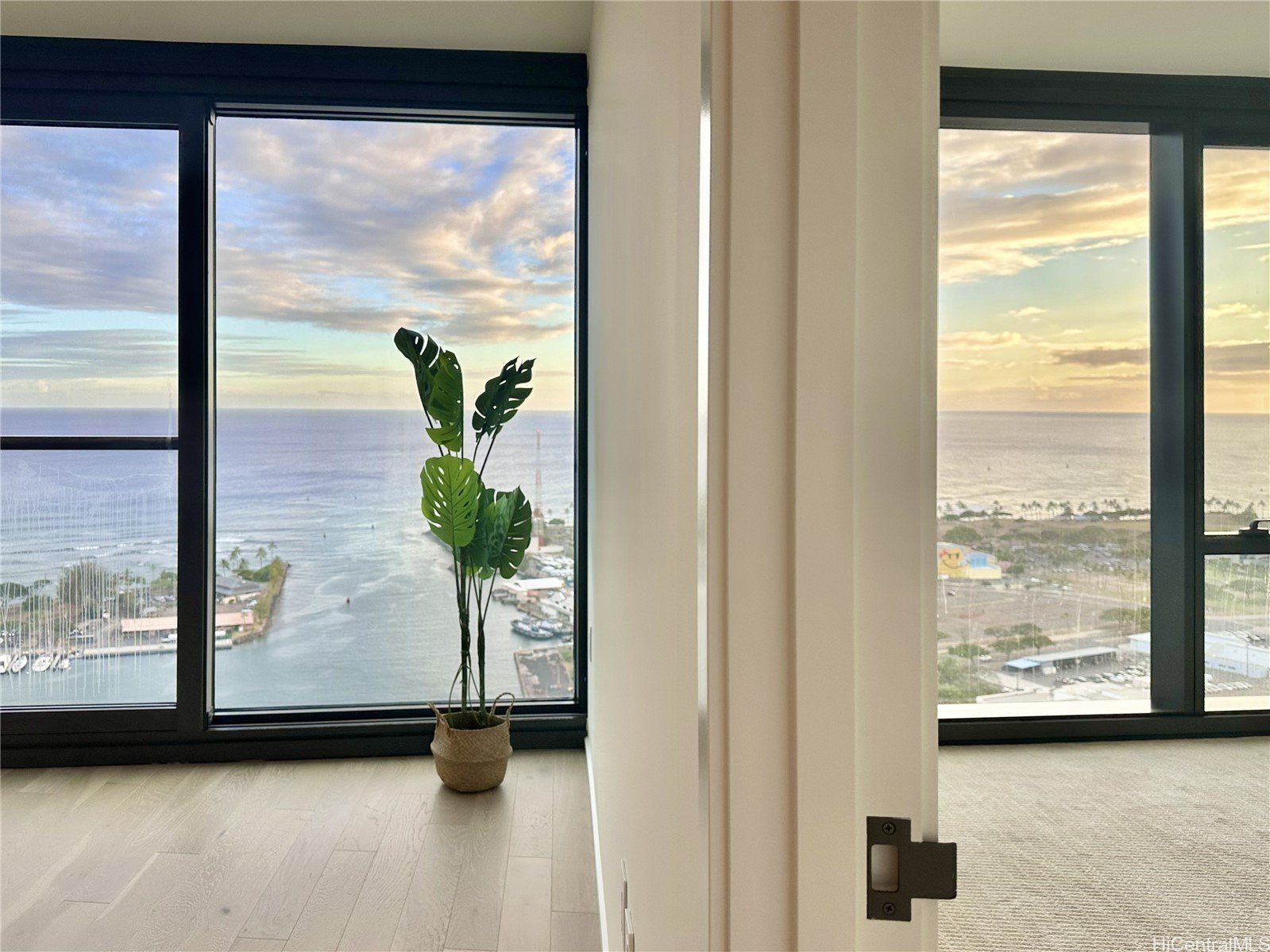 333 Ward Avenue #3501