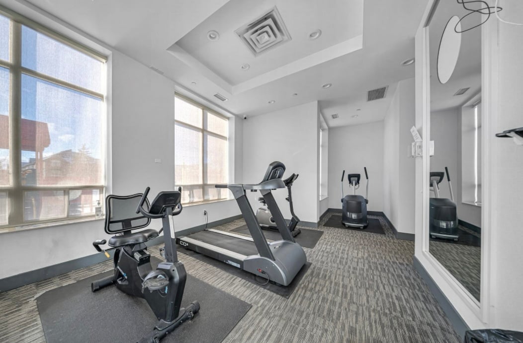 55 Strathaven Dr #1415