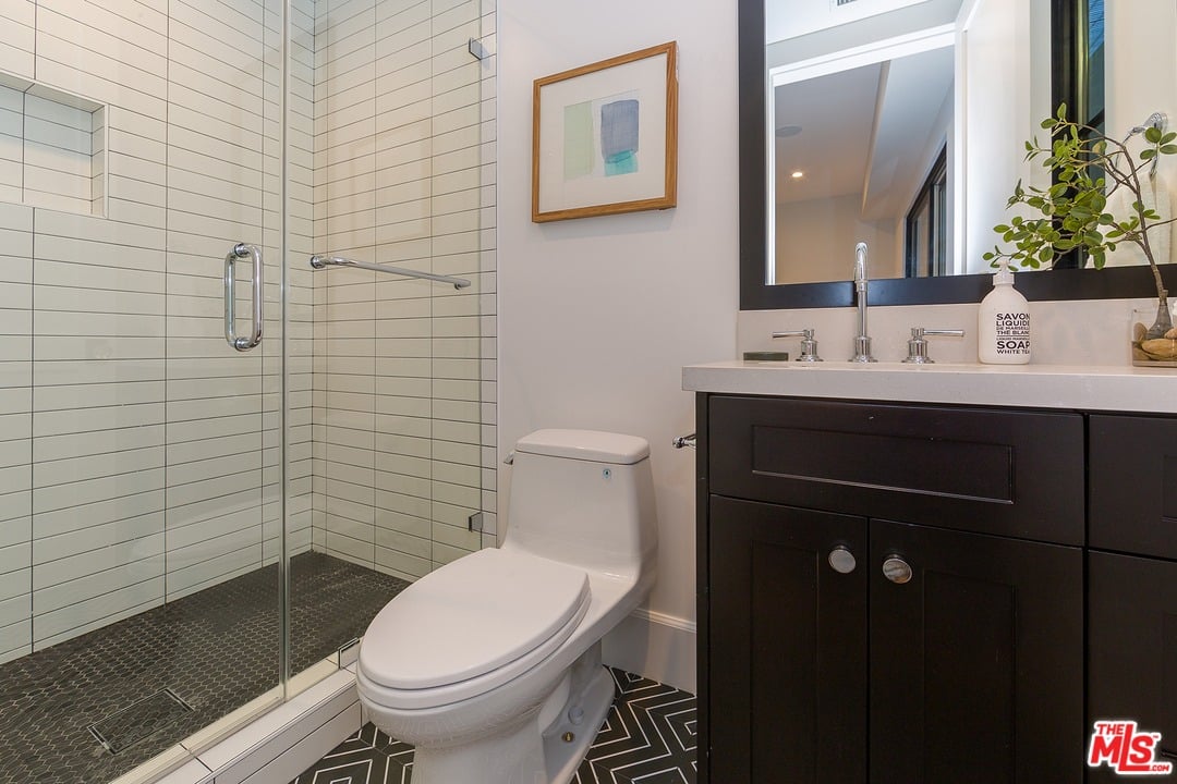 2217 Guthrie Dr