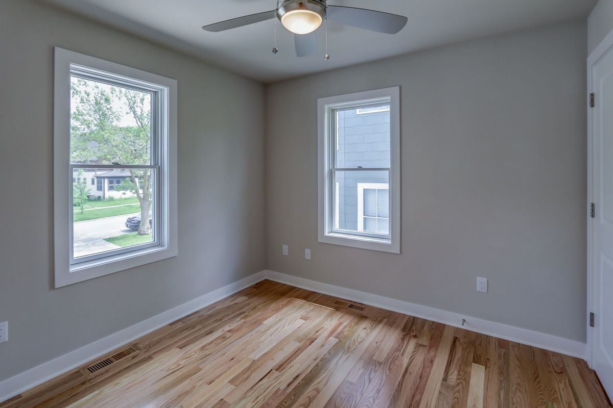 For Rent: 1213-15 Vilas Ave