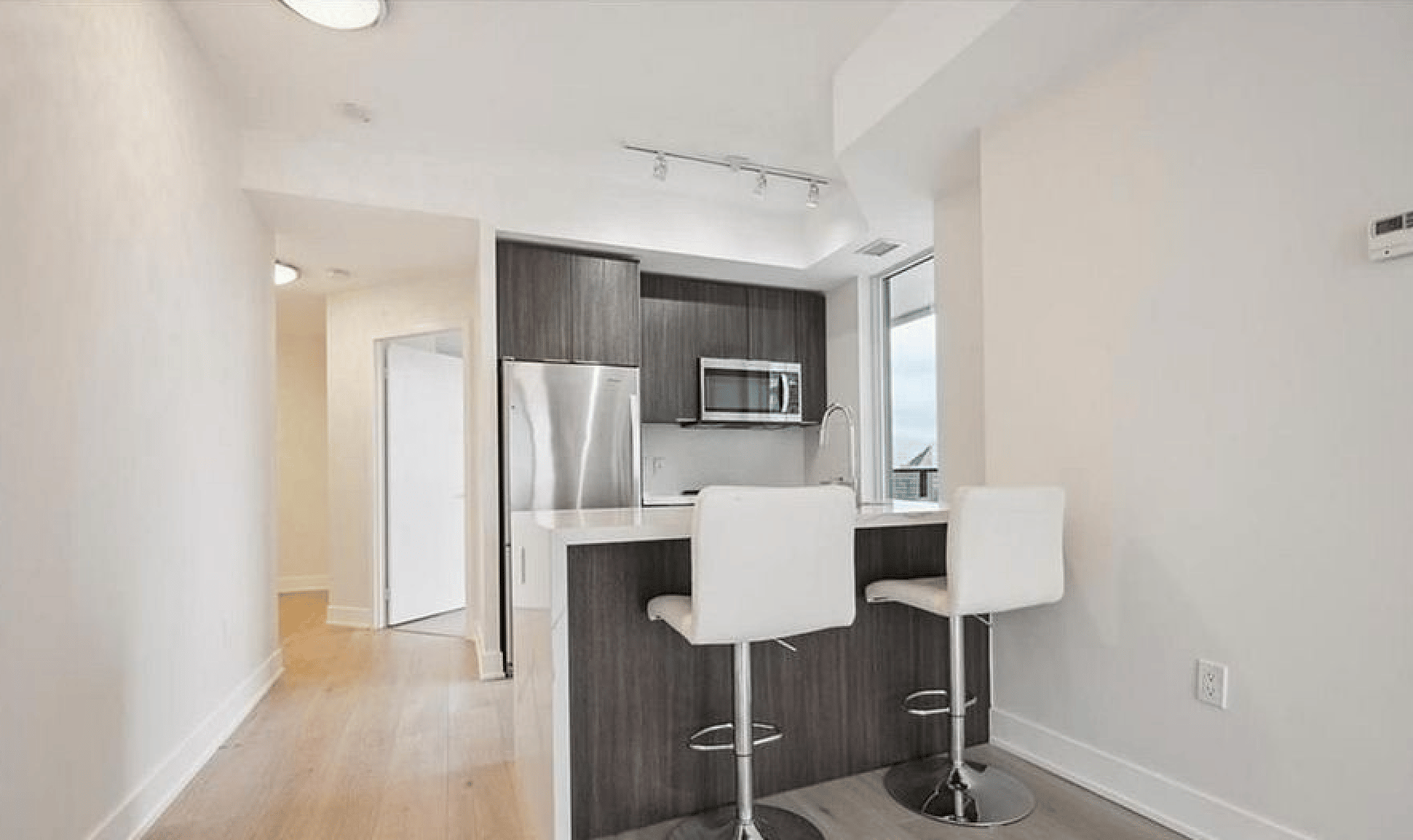 20 Shore Breeze Drive Unit: 2604