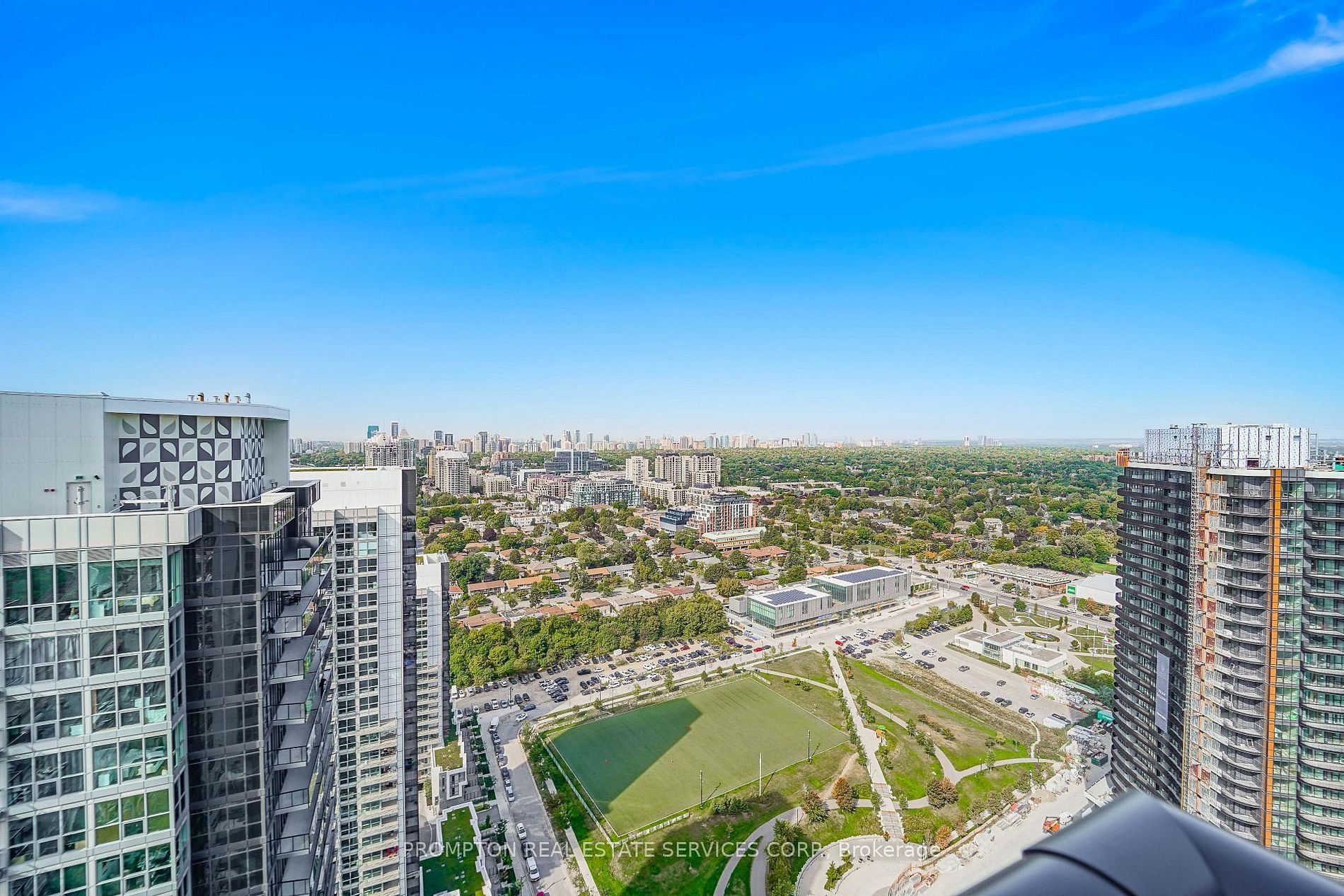 SEASONS CONDOS PENTHOUSE 