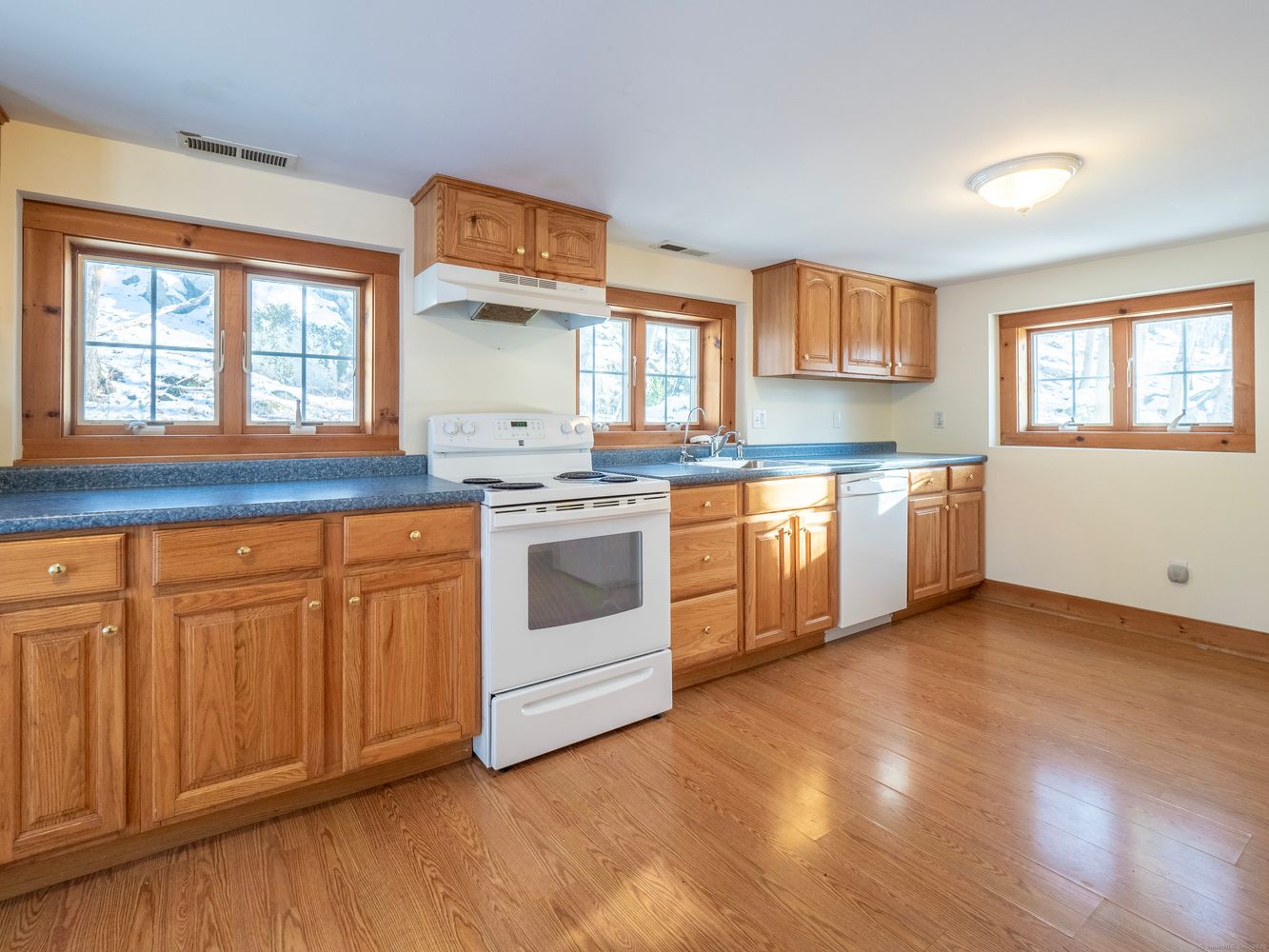 50 Mountain Road