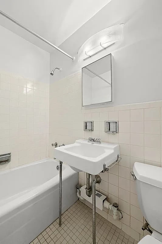205 W End Ave #16T