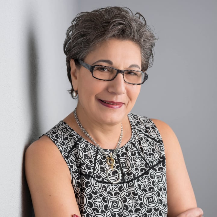 Azza Giorgi New Hartford, NY Real Estate Agent Headshot