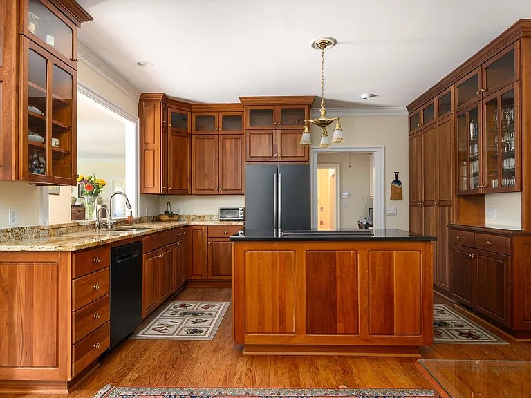 1113 Marion Dr