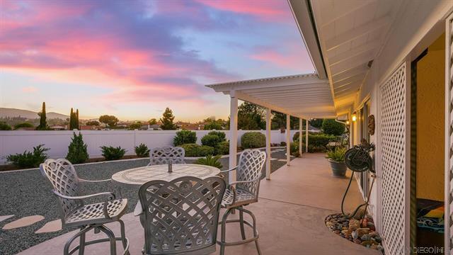 12420 Pomerado Ct