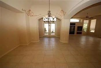 8220 Grape Arbor Ct NE