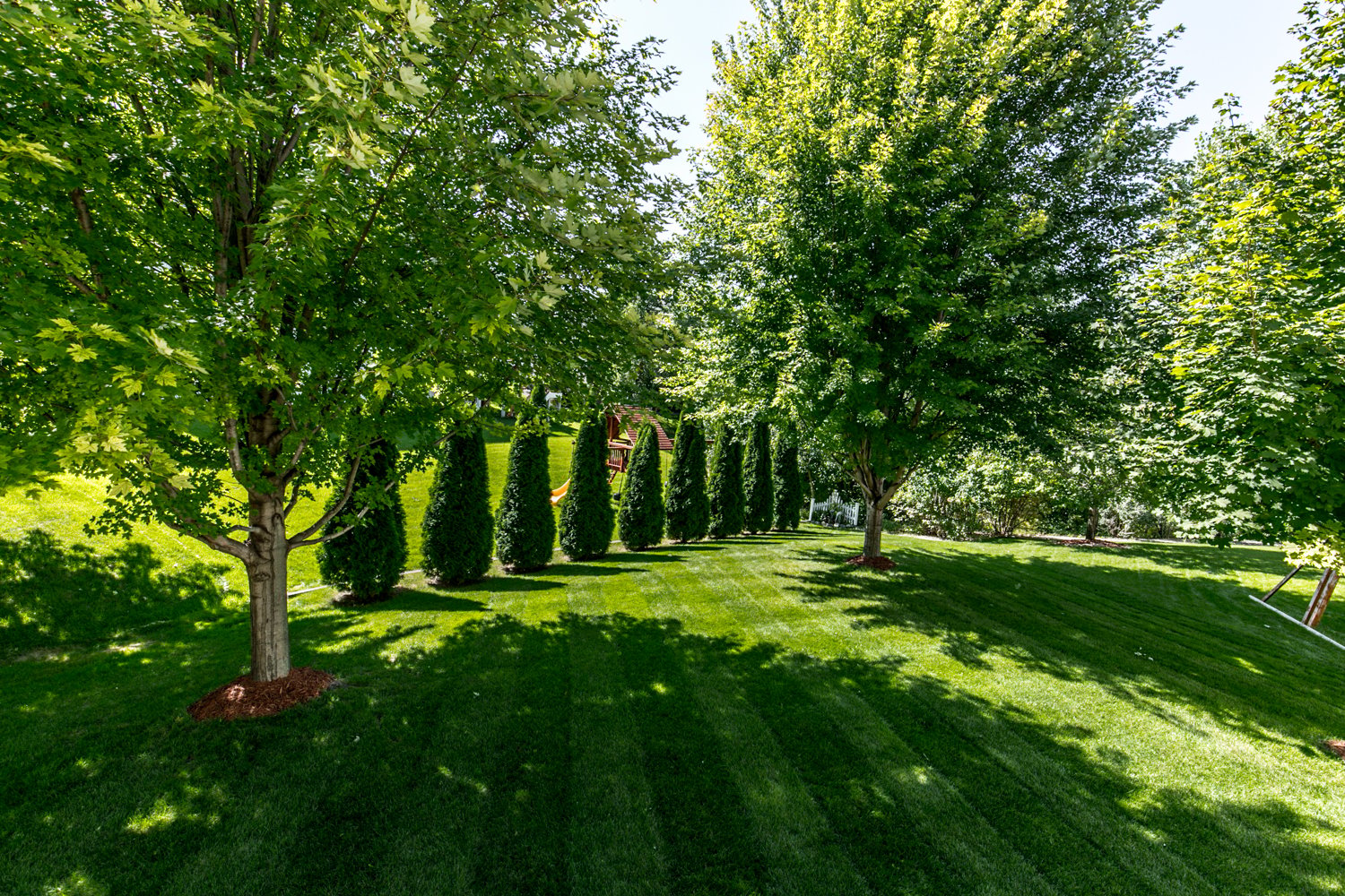 Beautiful 2-Story in Desirable OakParke Estates
