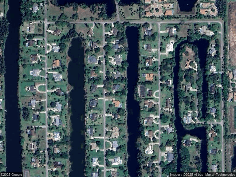 760 Whippoorwill Ter